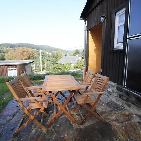 Apartment Ferienhaushaelfte Goesselberg Im Anno Dazumal, Zu Grossmutters Zeiten